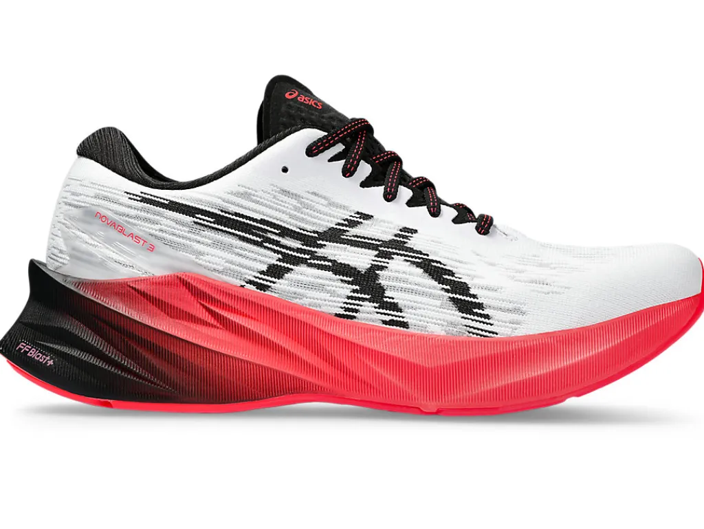 Heren ASICS Hardlopen*Novablast 3
