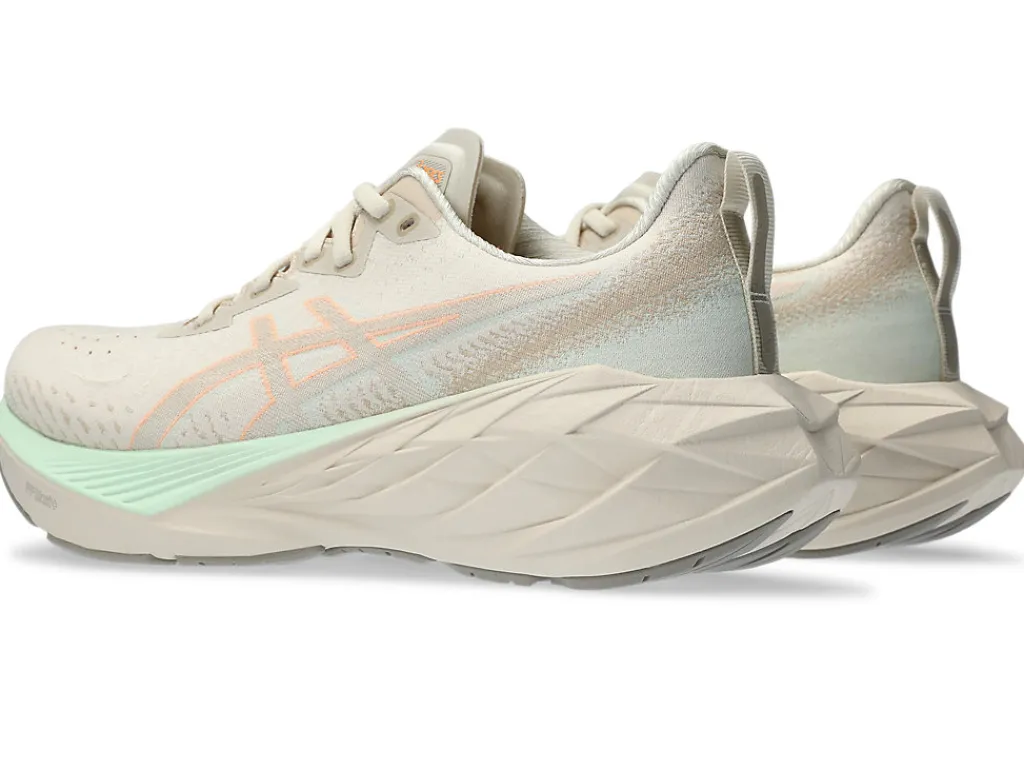 novablast__2-28.webp Missen ASICS Hardlopen*Novablast 4